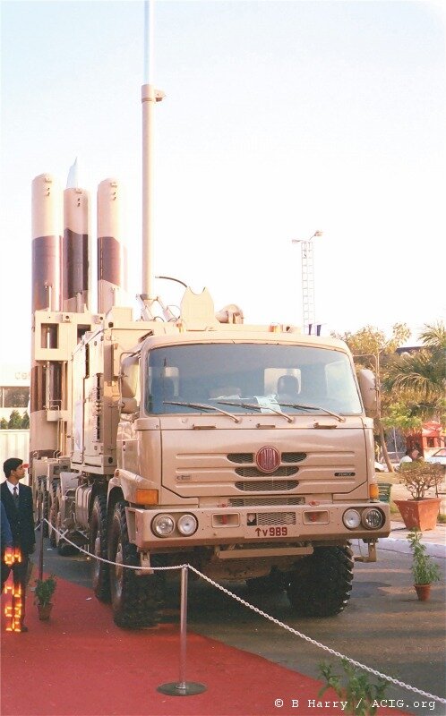 http://www.acig.org/artman/uploads/brahmos4.jpg